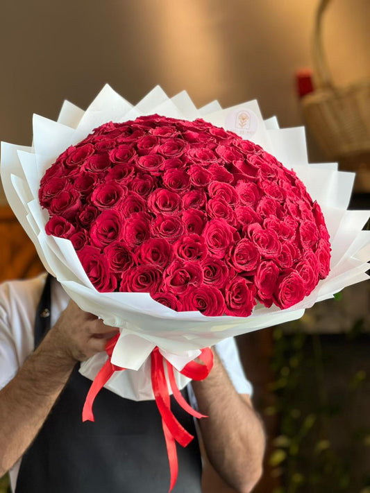 101 Red Roses White Wrapping