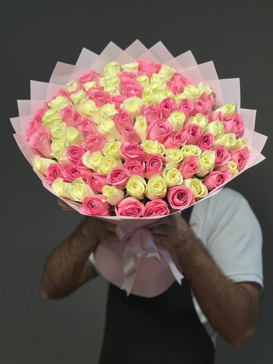 101 Mix Pink & White Roses, Pink Wrapping