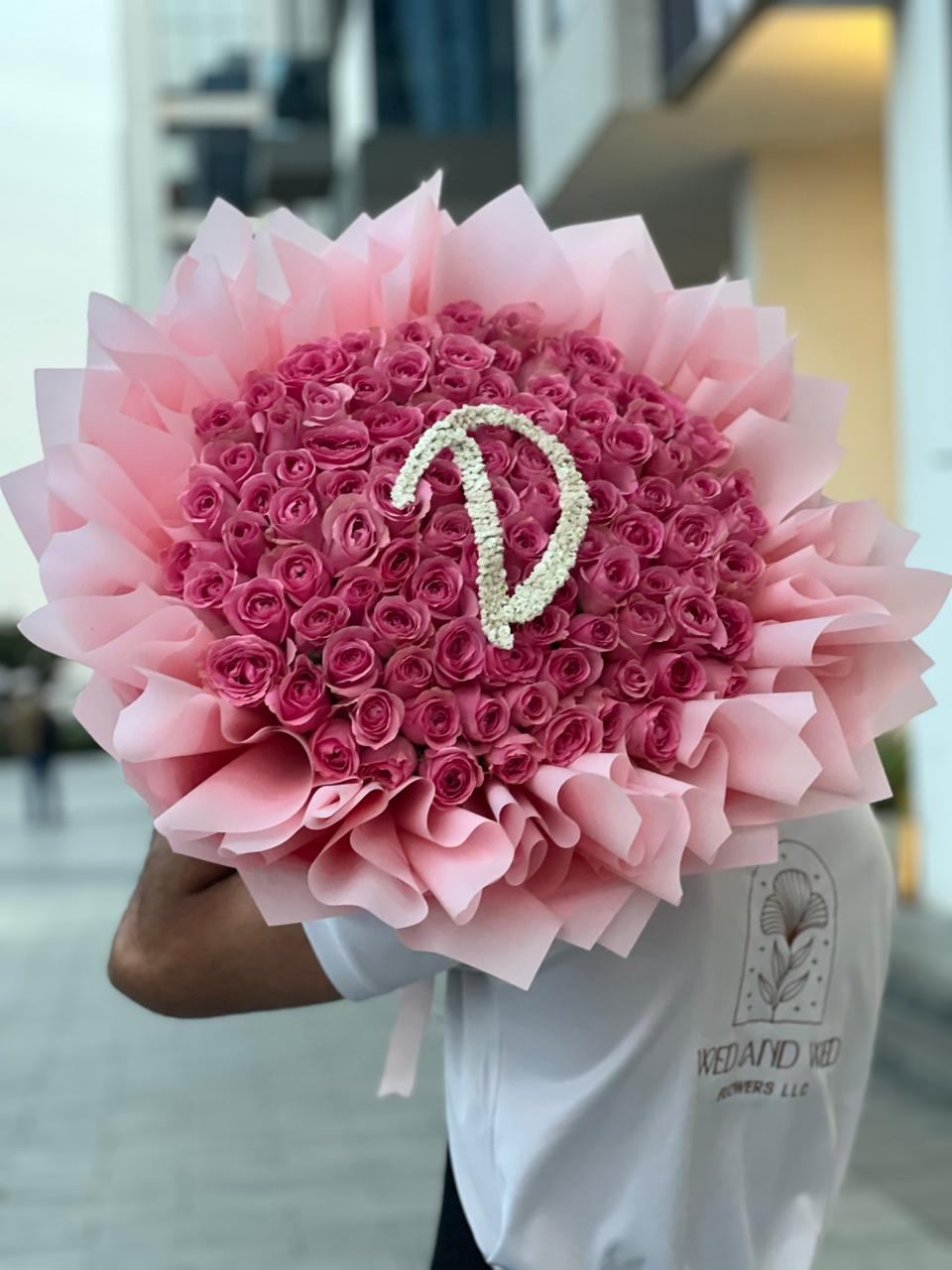 101 Pink Roses Middle Letter With Pink Special Wrapping