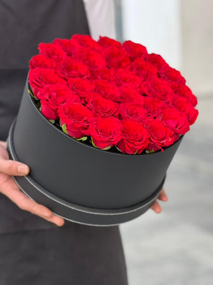 Red Roses & Black Colour Leather Finished Small Siz Box