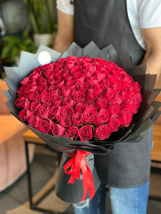 101 Red Roses Hand Bouquet