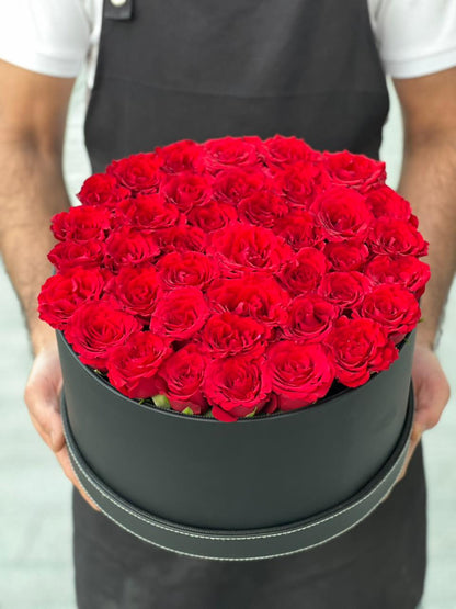Red Roses & Black Colour Leather Finished Medium Siz Box