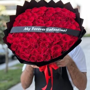 101 Red Roses Normal Black Wrapping With Belt