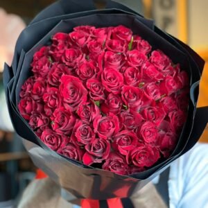 51 Red Roses Black Round Wrapping