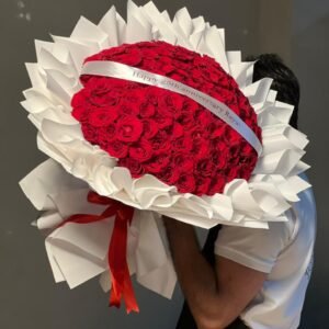 101 Red Roses White Special Wrapping With Belt