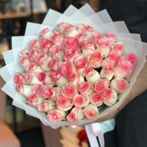 51 Jumilia Roses White Wrapping